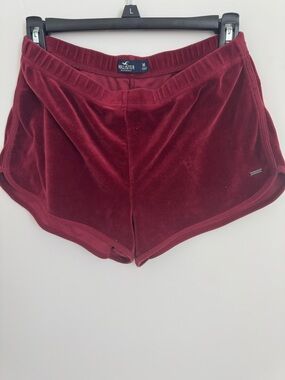 Hollister Women's Velvet Lounge Shorts - Wine